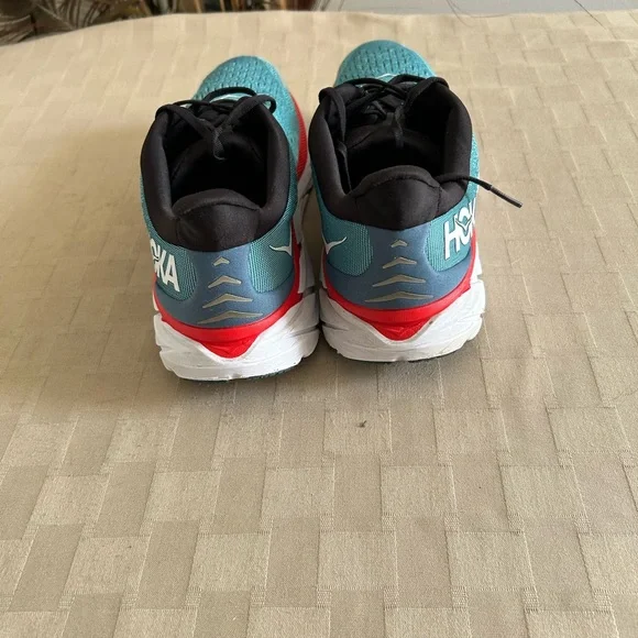 Hoka Clifton 8 Lace Up Sneakers in Real Teal / Aquarelle
